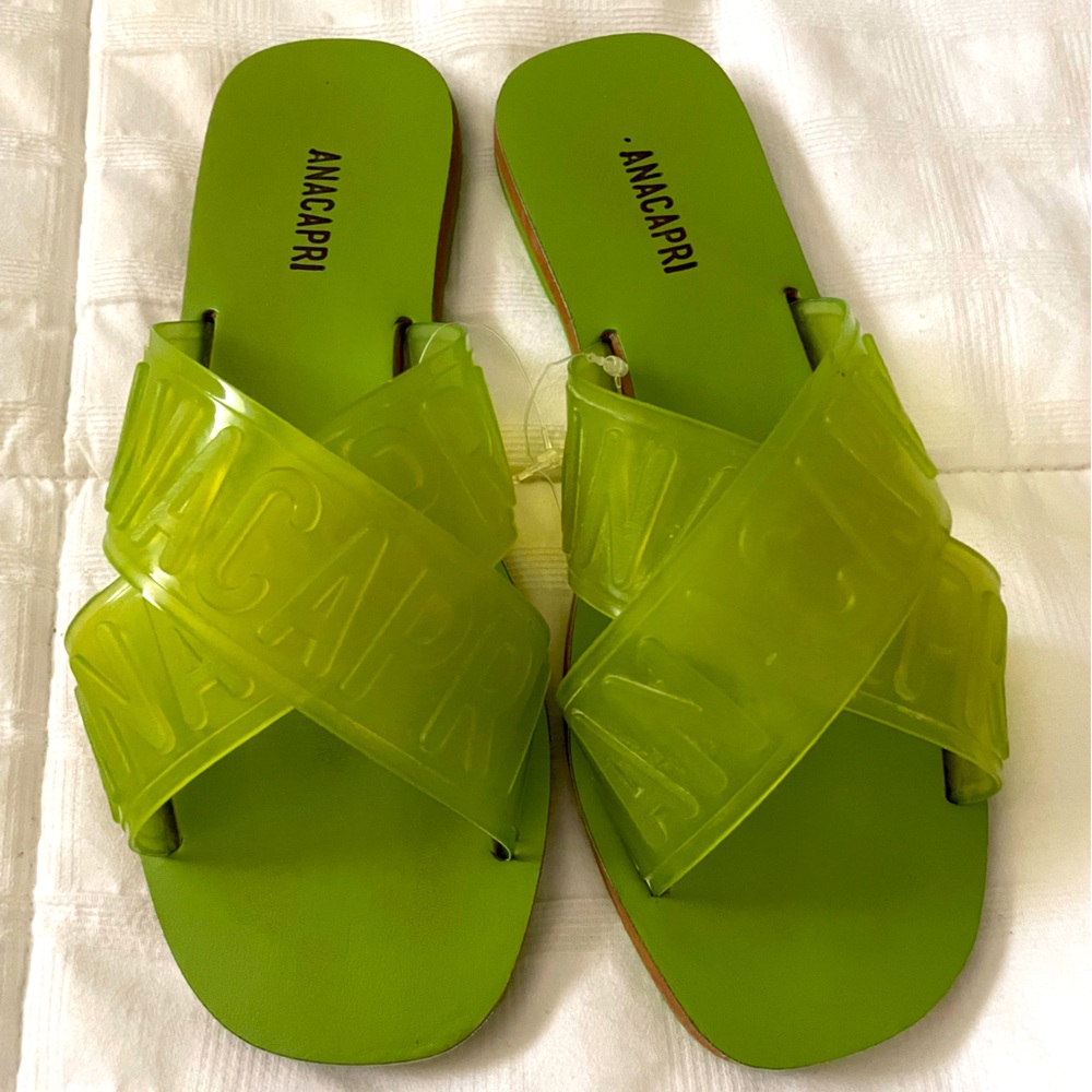 Anacapri sandals, Brazil, W7, wore few times, excellent condition, cleaning out